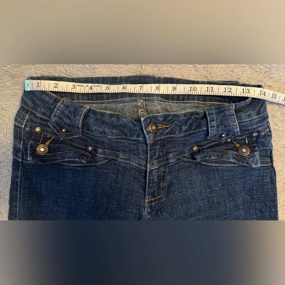 C’est-Toi Premium Y2K Denim Blue Cropped Jeans w/ Stretch & Rhinestone Buttons - Picture 14 of 14